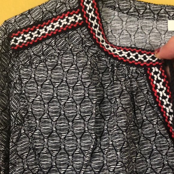 Boho Black White and Red Tunic size Medium - Picture 1 of 6